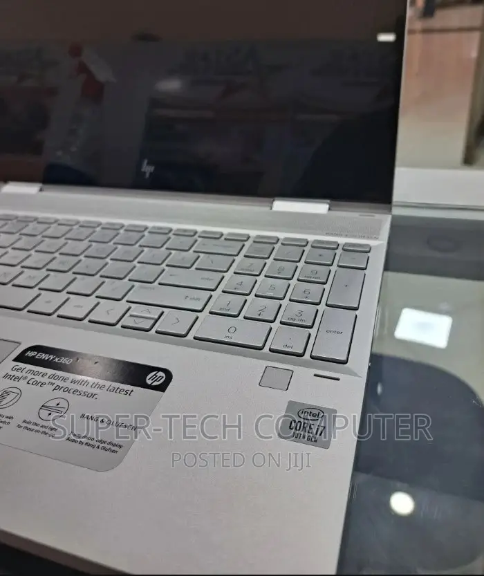 New Laptop HP Envy X360 12GB Intel Core I7 SSD 512GB