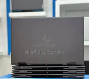 New Laptop HP Envy x360 8GB AMD Ryzen 5 SSD 1T