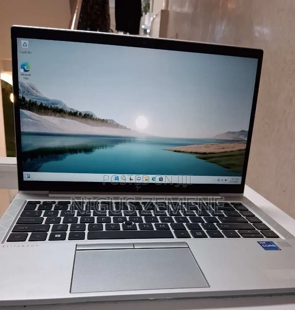 New Laptop HP EliteBook 840 G8 16GB Intel Core i7 SSD 512GB