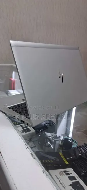New Laptop HP EliteBook 840 G7 16GB AMD Ryzen 7 SSD 512GB
