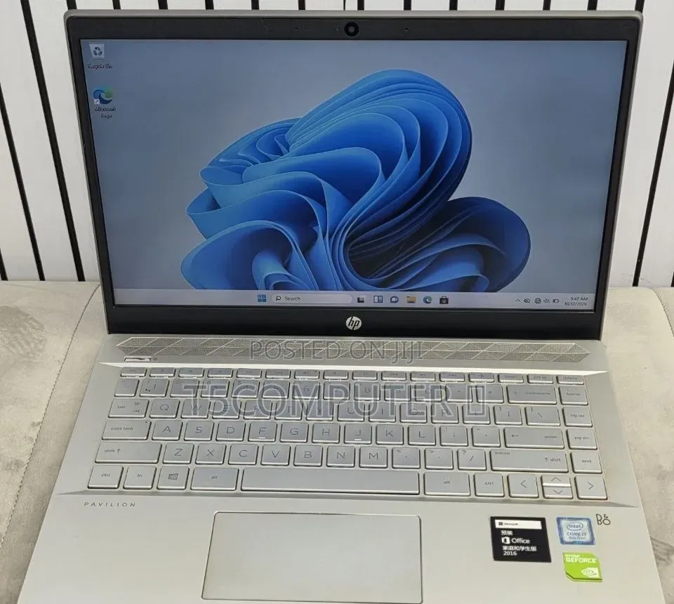 New Laptop HP Pavilion 14 8GB Intel Core i7 SSD 1T