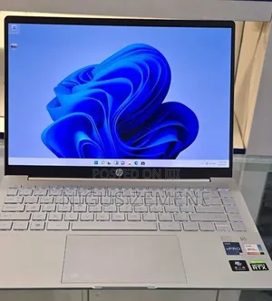 New Laptop HP Pavilion 14 16GB Intel Core i7 SSD 1T