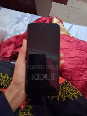 Tecno Spark 9 64 GB Blue