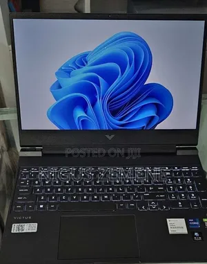 New Laptop HP Victus 15 16GB Intel Core i7 SSD 512GB