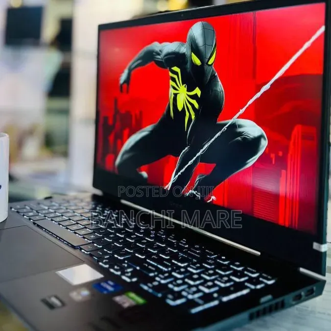 New Laptop HP Omen 16 16GB Intel Core i7 SSD 512GB
