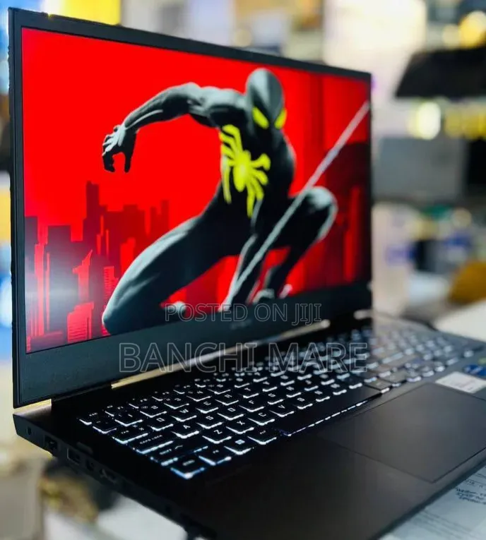 New Laptop HP Omen 16 16GB Intel Core i7 SSD 512GB