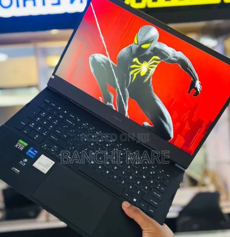 New Laptop HP Omen 16 16GB Intel Core i7 SSD 512GB