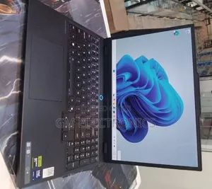 New Laptop Lenovo Legion 5 32GB Intel Core Ultra 7 SSD 1T