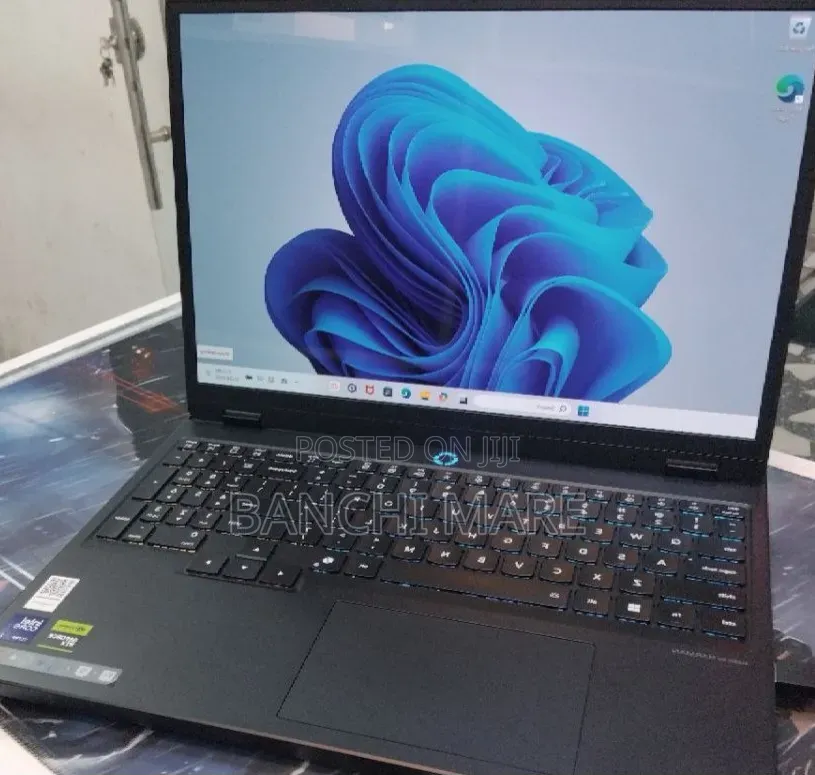 New Laptop Lenovo Legion 5 32GB Intel Core Ultra 7 SSD 1T
