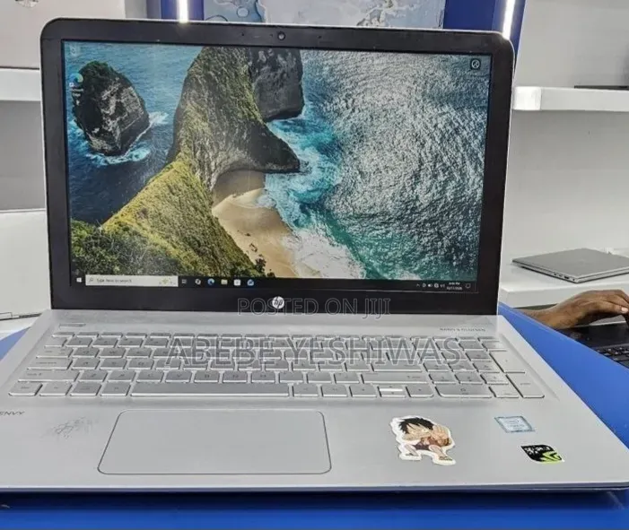 New Laptop HP Envy 15 16GB Intel Core i5 SSD 128GB