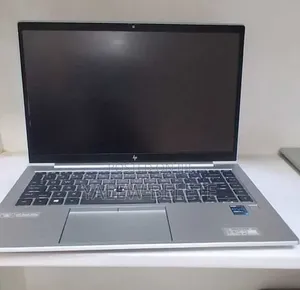 New Laptop HP EliteBook 840 G8 16GB Intel Core i7 SSD 512GB