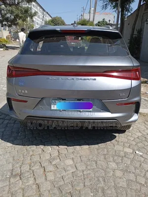 New BYD E2 43 kWh 94 hp FWD 2024 Gray