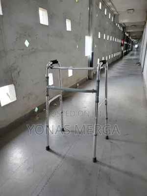 Walking Frame然℥walker~Wheel Option Enhances Maneuverability