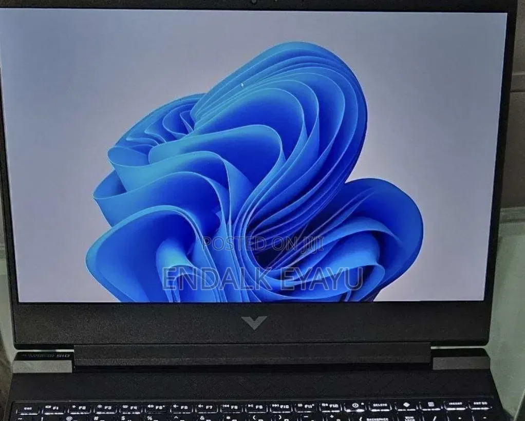 New Laptop HP Victus 15 16GB Intel Core i7 SSD 512GB