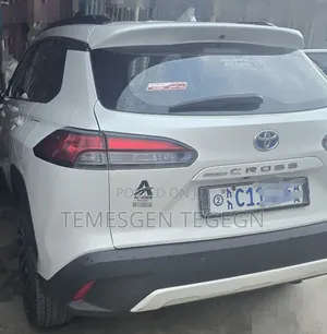 Toyota Corolla Cross 2022 White