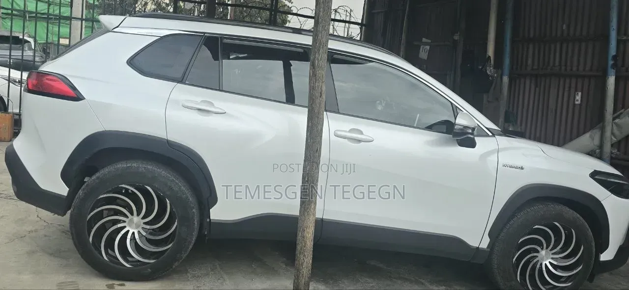 Toyota Corolla Cross 2022 White