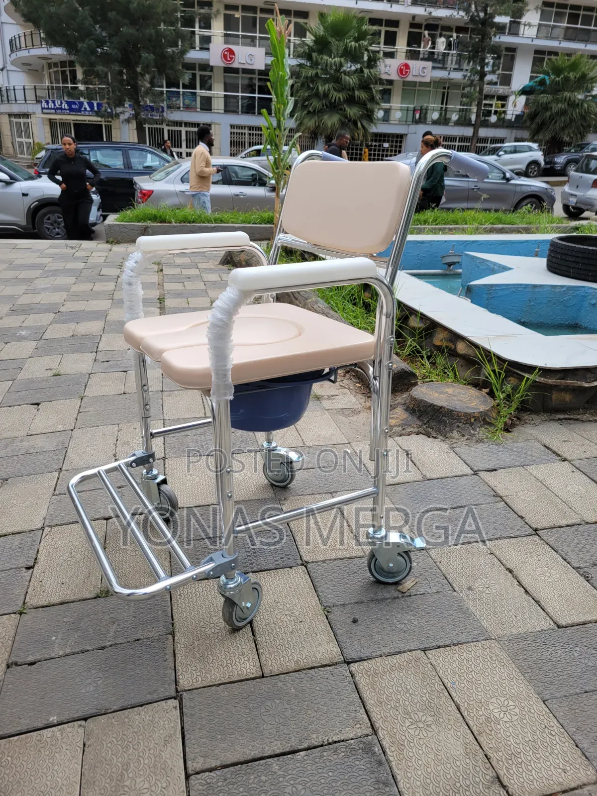 Wheels, 4 in 1 Multifunctional Bath Chair焓₸commode Chair臣≢move Problem