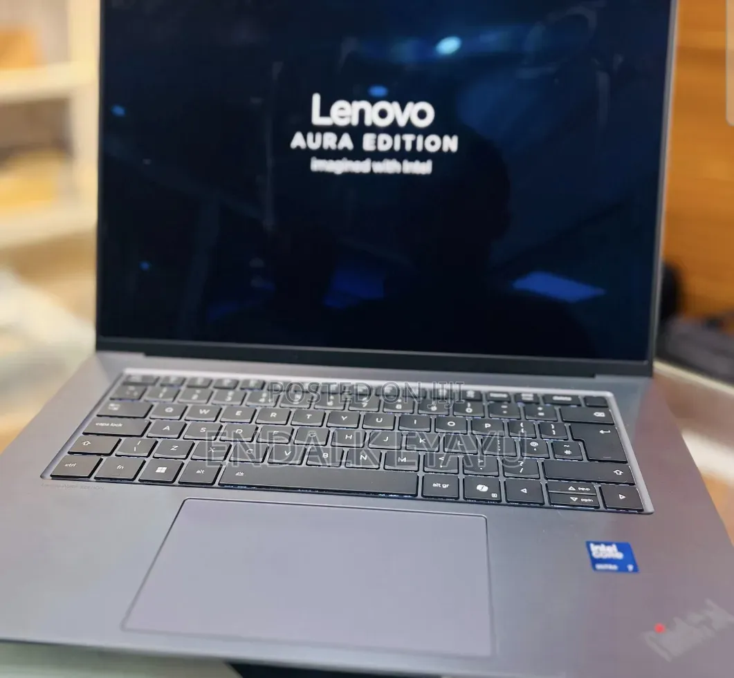 New Laptop Lenovo 32GB Intel Core Ultra 7 SSD 1T