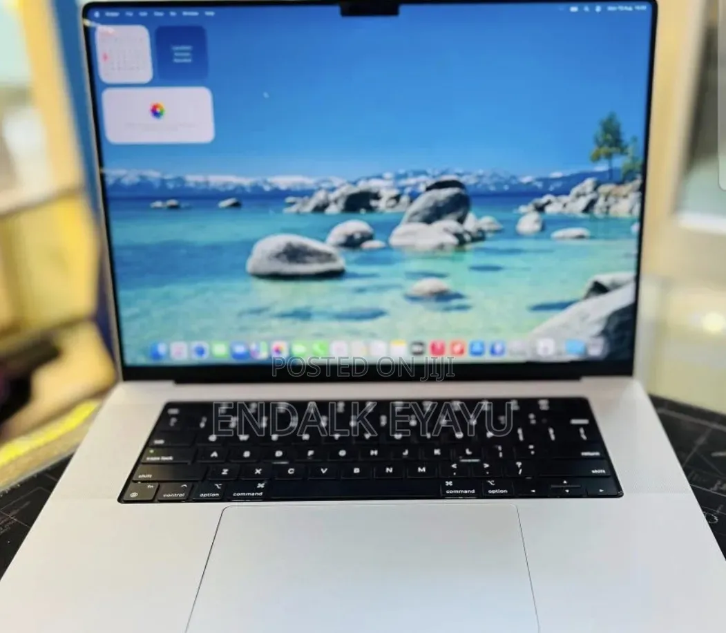 New Laptop Apple MacBook Pro 2021 M1 Max 32GB Apple M1 Max SSD 1T