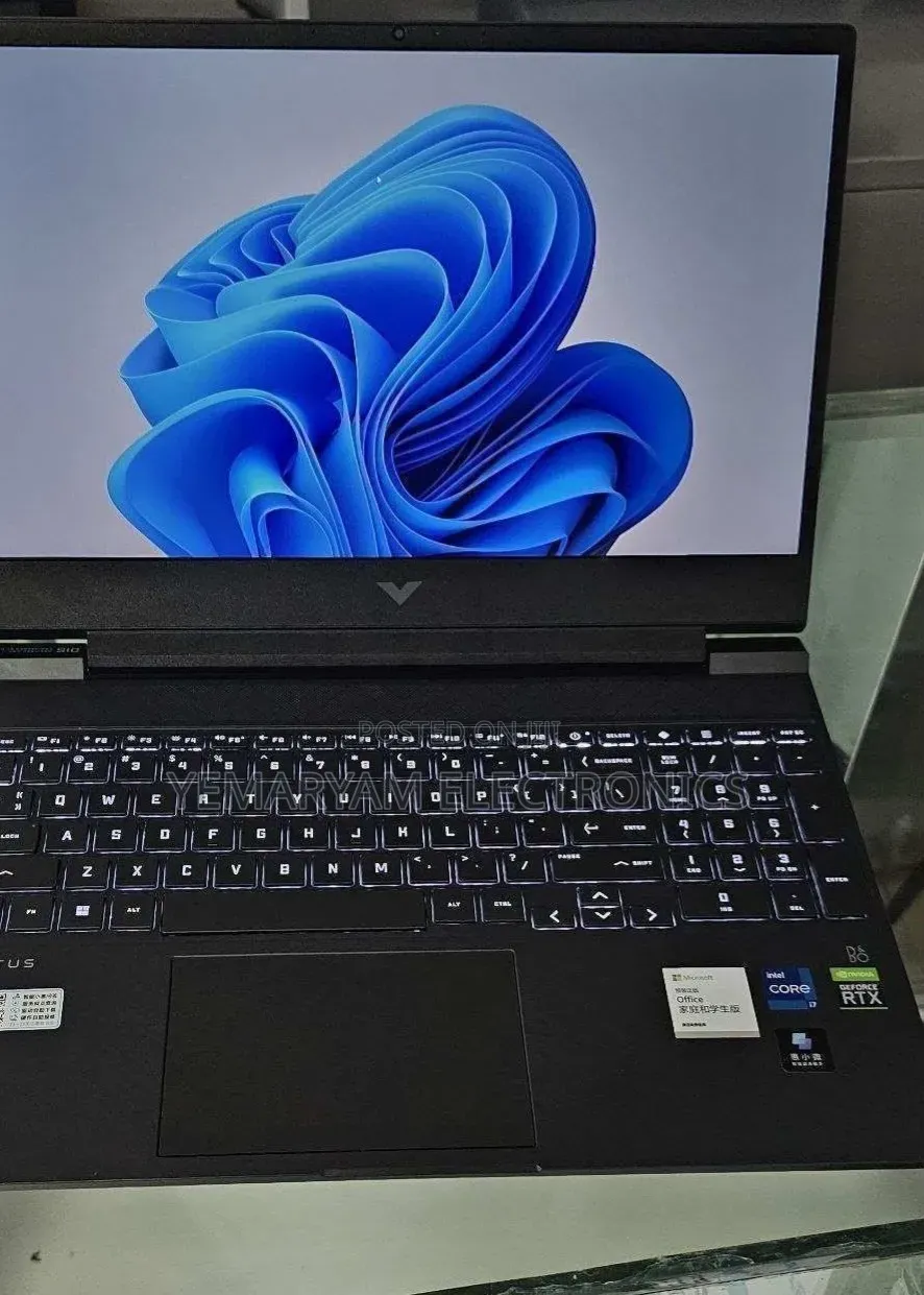 New Laptop HP Victus 15 16GB Intel Core i7 SSD 512GB