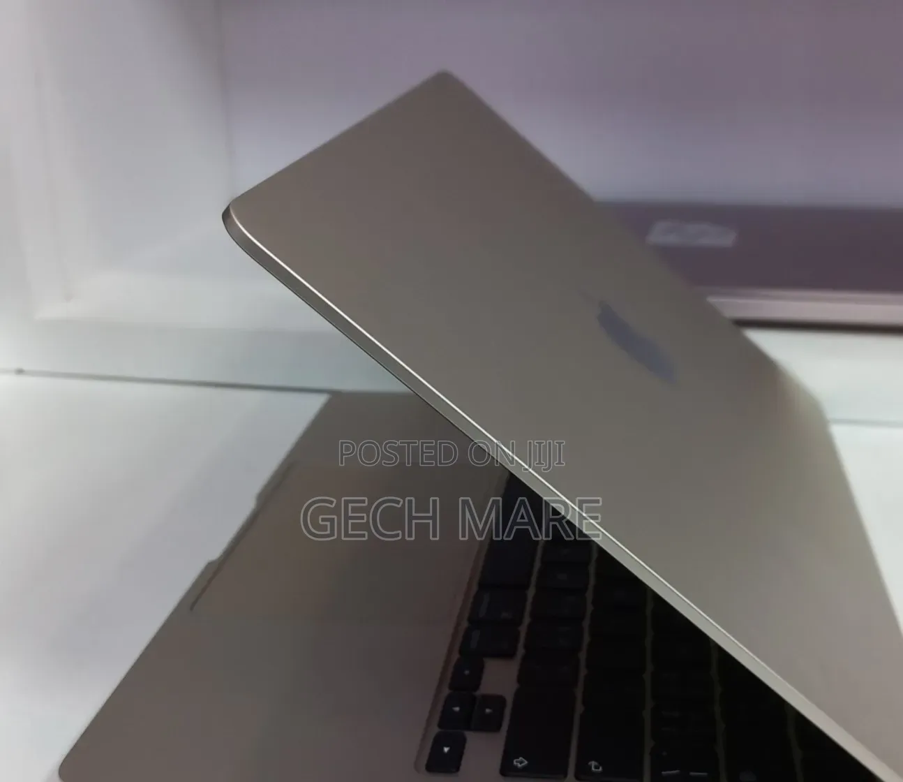New Laptop Apple MacBook Air 2026 M5 16GB Apple M5 SSD 512GB