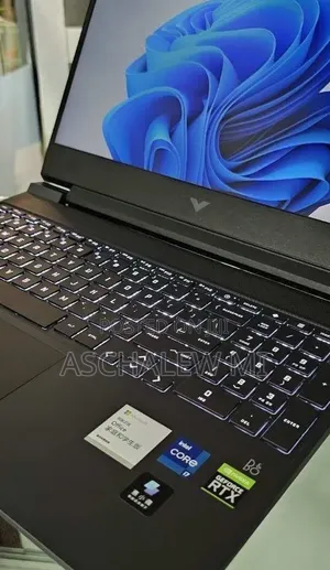 New Laptop HP Victus 16 16GB Intel Core i7 SSD 512GB