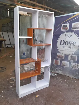 ለ ትንሽ ቦታ የምትሆን Shelf