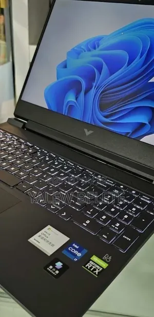 New Laptop HP Victus 15 16GB Intel Core i7 SSD 512GB