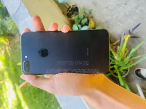 Apple iPhone 7 Plus 128 GB Black