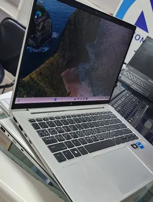 New Laptop HP EliteBook 840 G9 16GB Intel Core i5 SSD 512GB