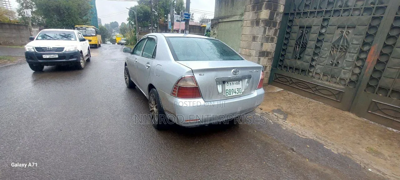 Toyota Corolla Sedan 2005 Silver