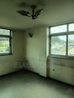 16bdrm Apartment in Yeka for rent