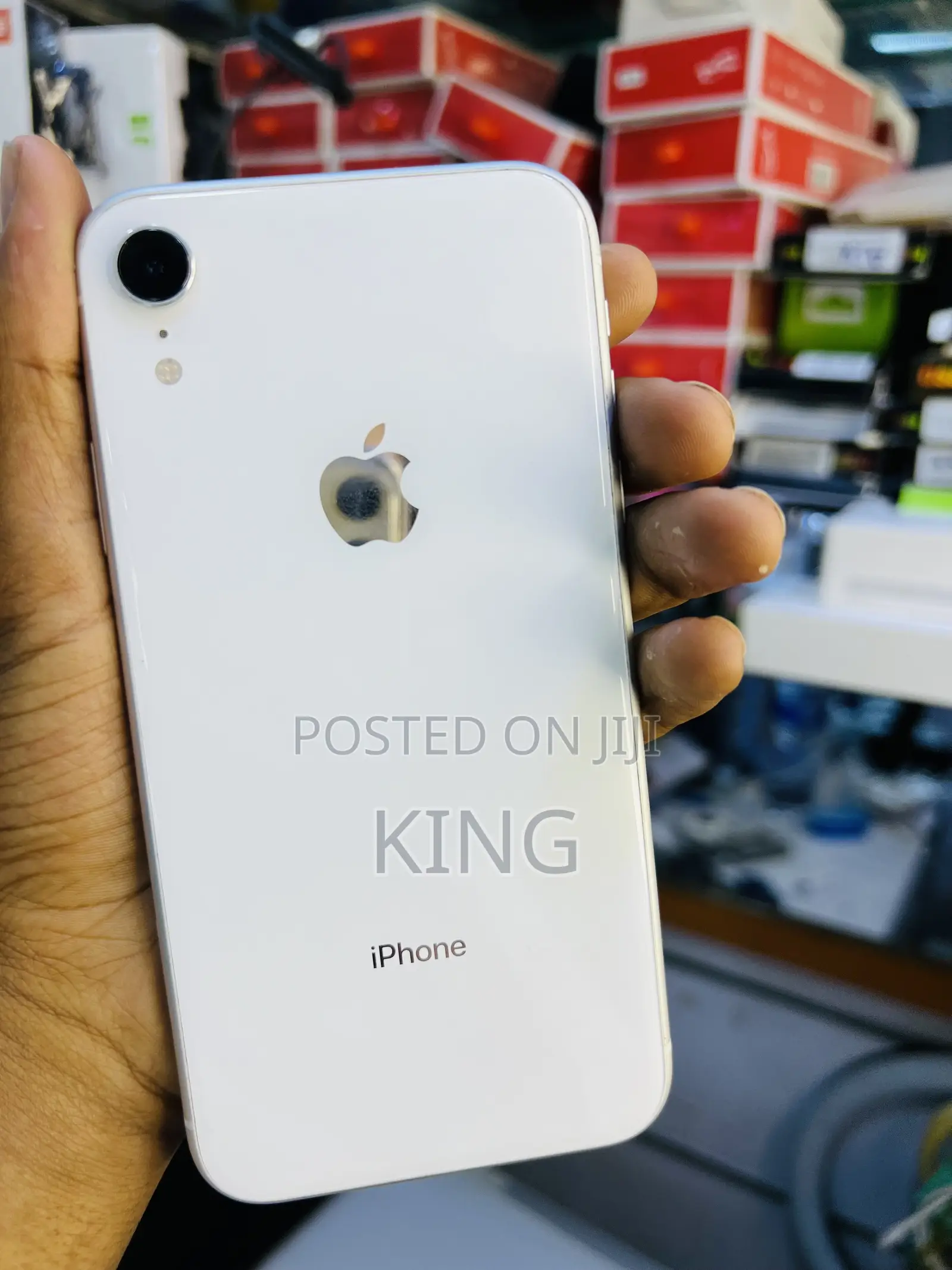 New Apple iPhone XR 64 GB White