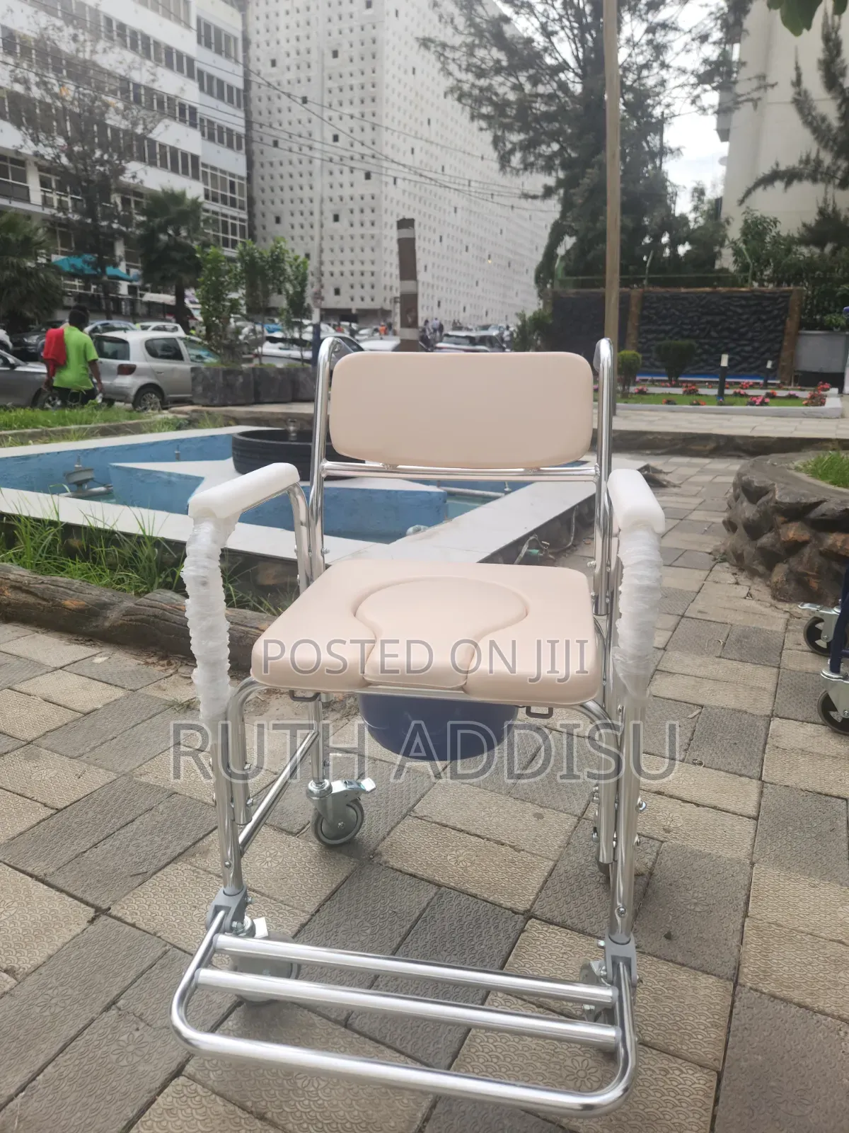 Commode Wheelchair寄給wheelchair廢棄wheelchair Popo博士wheelchair陳述wheelchai