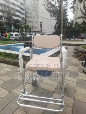 Commode Wheelchair寄給wheelchair廢棄wheelchair Popo博士wheelchair陳述wheelchai