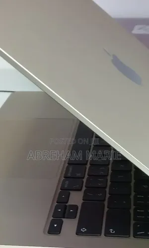 New Laptop Apple MacBook Air 2026 M5 16GB Apple M5 SSD 512GB