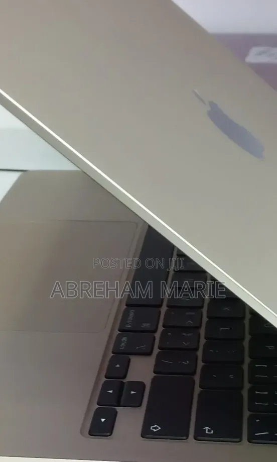 New Laptop Apple MacBook Air 2026 M5 16GB Apple M5 SSD 512GB