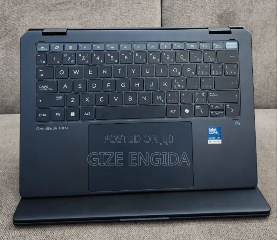 New Laptop HP OmniBook Ultra Flip 14" 32GB Intel Core Ultra 7 SSD 1T