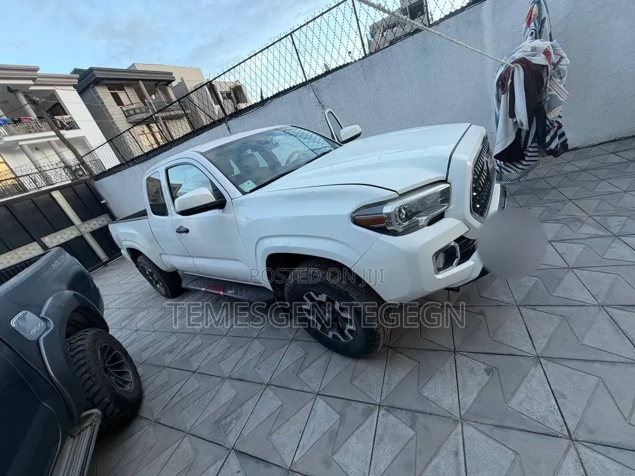Toyota Tacoma 2018 White