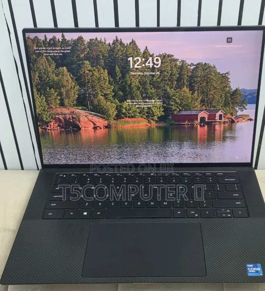 New Laptop Dell Precision 5560 16GB Intel Core i7 SSD 512GB
