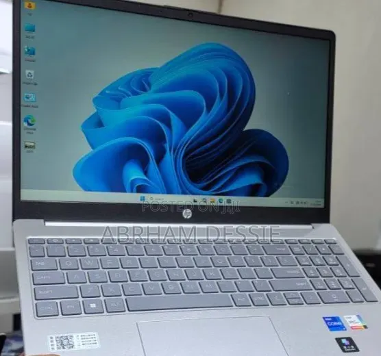 New Laptop HP Stream Notebook 16GB Intel Core i7 SSD 1T