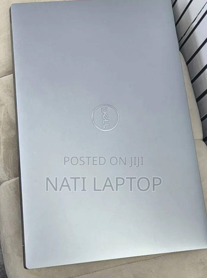 New Laptop Dell Precision 5560 16GB Intel Core i7 SSD 512GB
