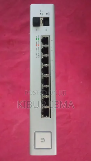 Ubitique Unifi Network Switch 8 Ports