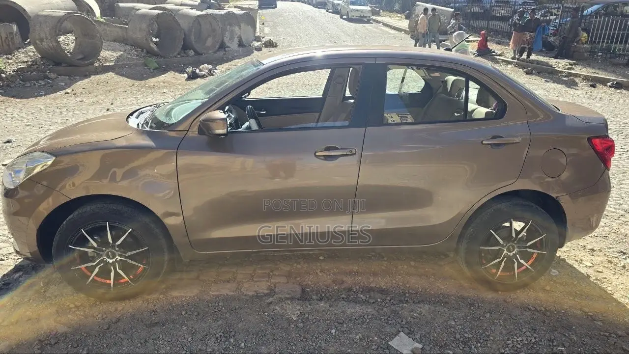 Suzuki Dzire 2021 Gold