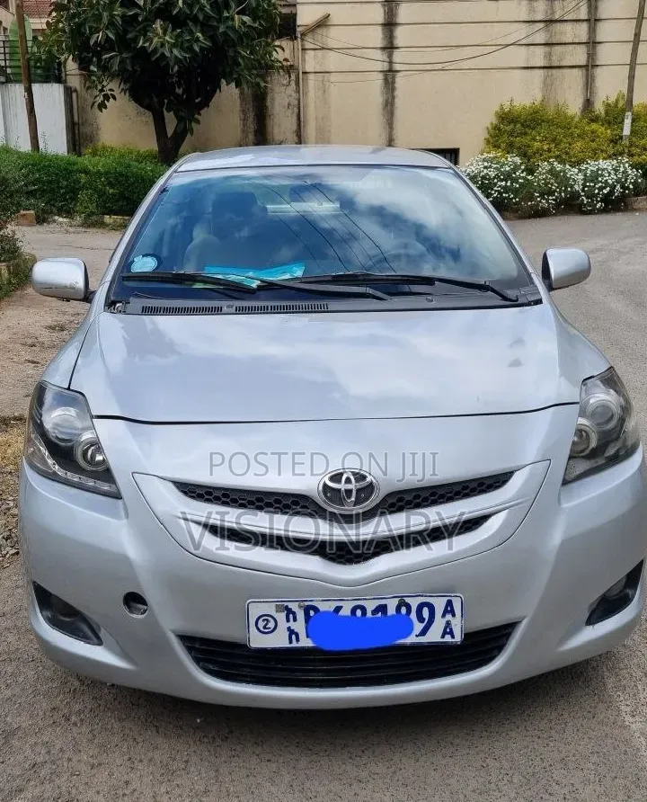 Toyota Yaris 2005 Silver