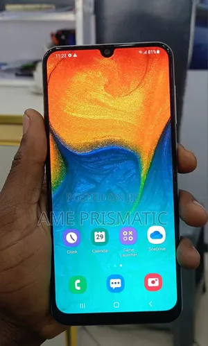 Samsung Galaxy A30 64 GB White