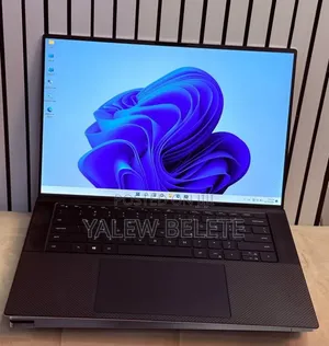 New Laptop Dell XPS 15 16GB Intel Core i7 SSD 512GB
