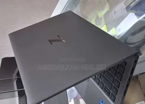 New Laptop HP ZBook Fury 15 G8 16GB Intel Core i7 SSD 512GB