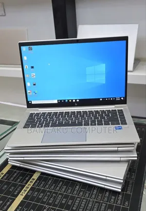 New Laptop HP EliteBook 840 G8 8GB Intel Core i5 SSD 512GB