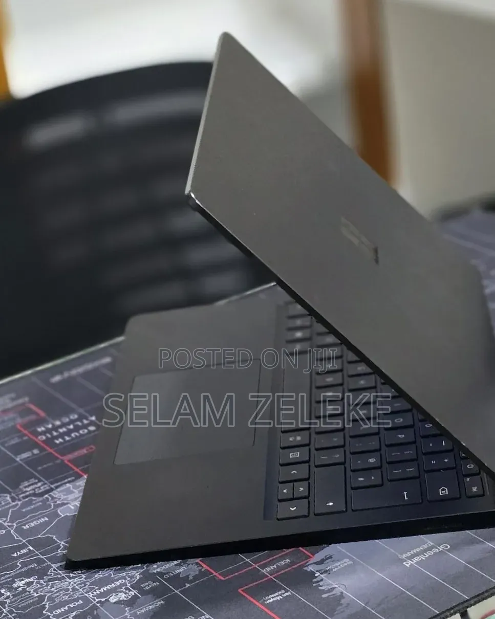 New Laptop Microsoft Surface Laptop 4 16GB Intel Core i7 SSD 512GB